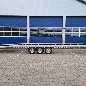 Autotransporter 3500 kg 3-asser 2018*