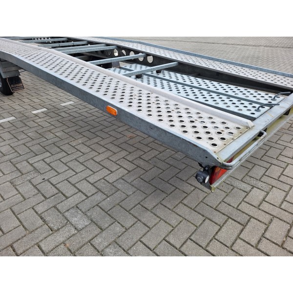 Autotransporter 3500 kg 3-asser 2018*