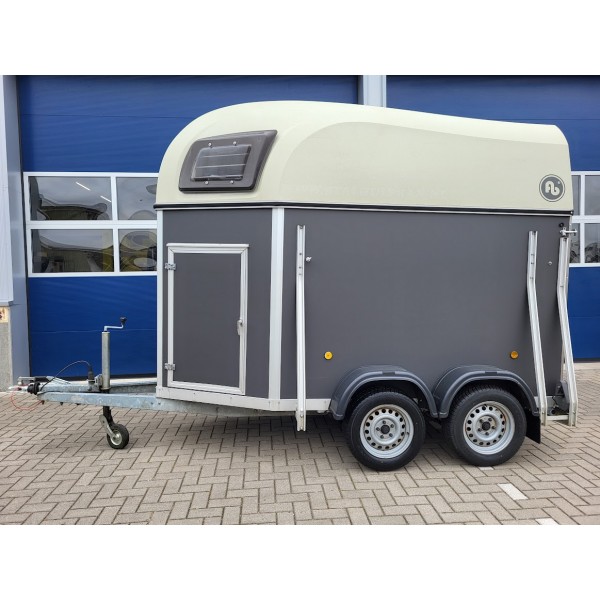 Blomert 1.5 paardentrailer **