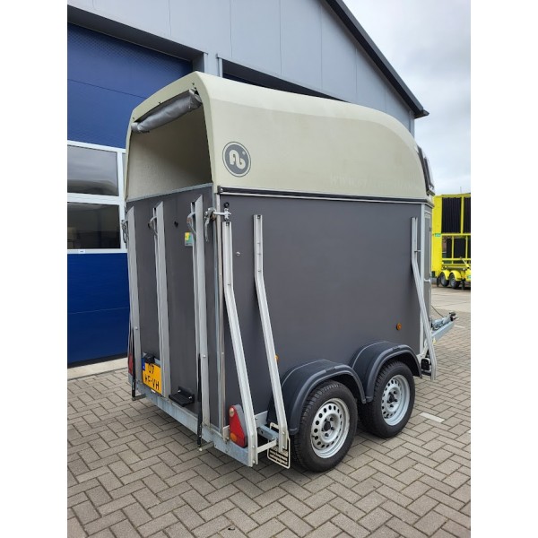 Blomert 1.5 paardentrailer **
