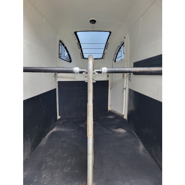 Bucker Careline Paardentrailer **