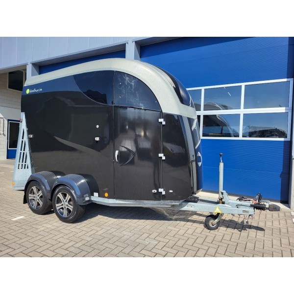 Bucker Careline Paardentrailer **