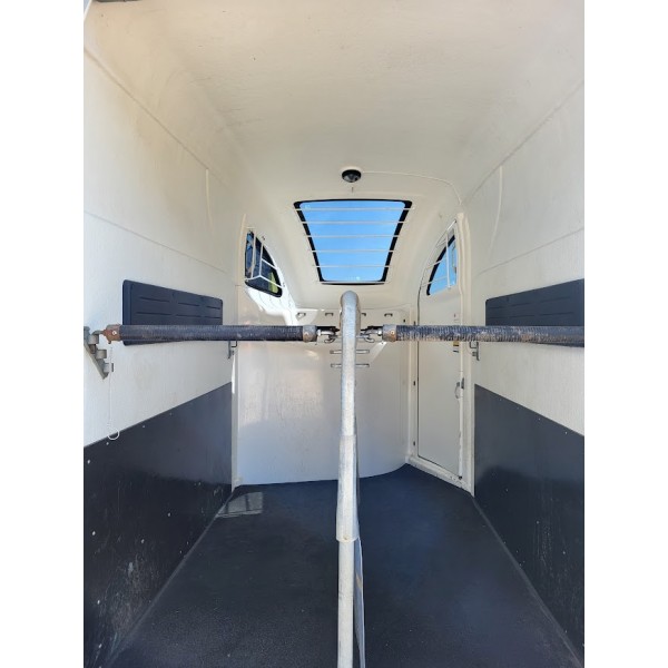 Bucker Careline Paardentrailer **