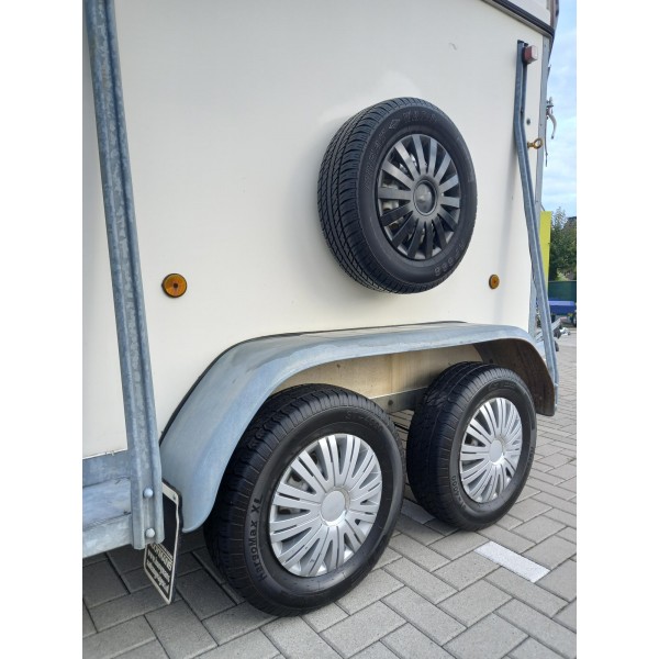 Paardentrailer nieuwe bodem **