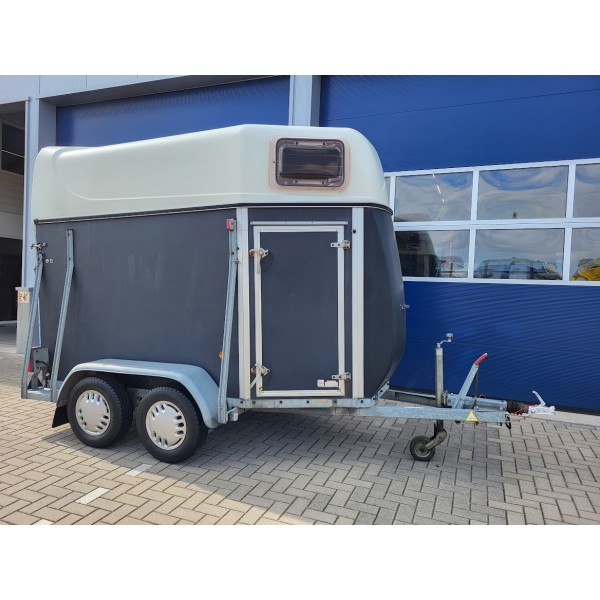 Sluis 1.5 Paardentrailer **